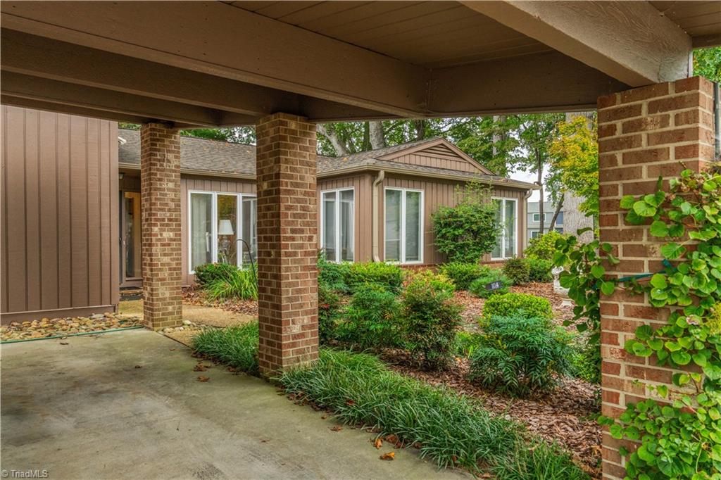 104 Spyglass Drive
