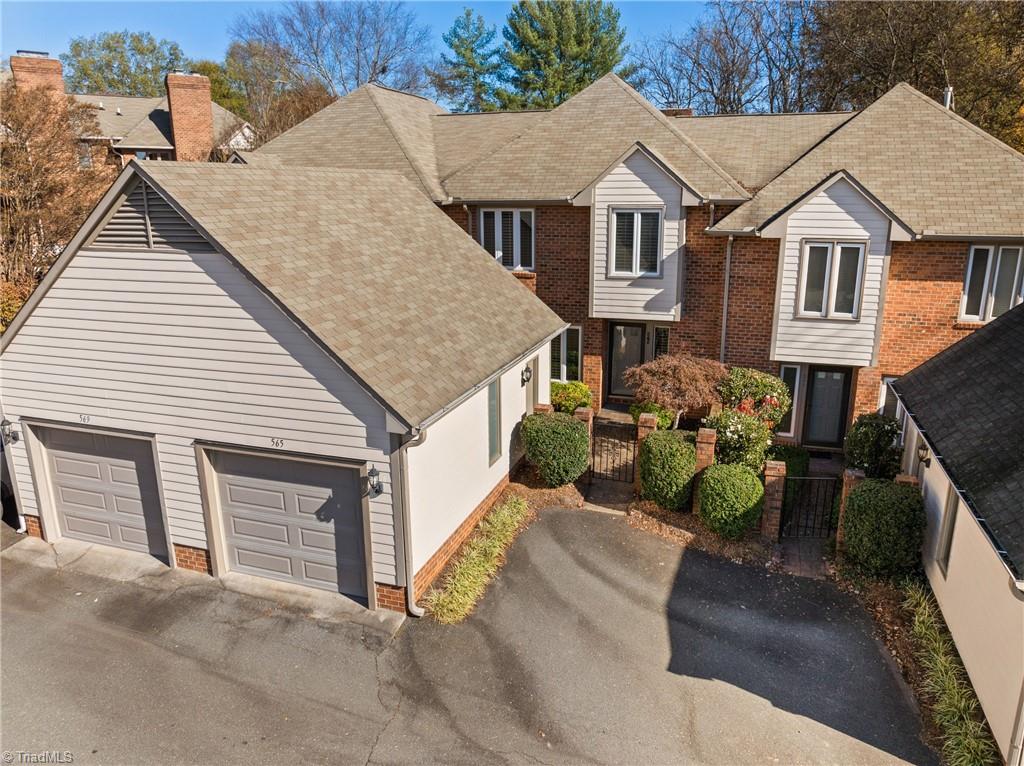 565 Sherwood Hills Drive, Winston-Salem