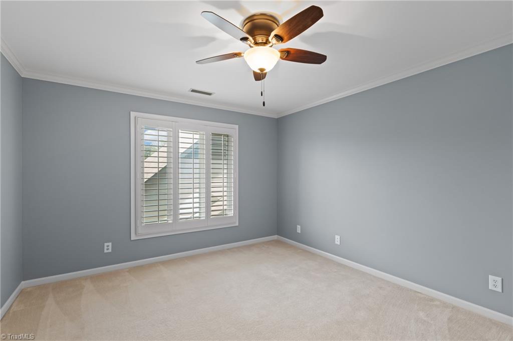 565 Sherwood Hills Drive, Winston-Salem