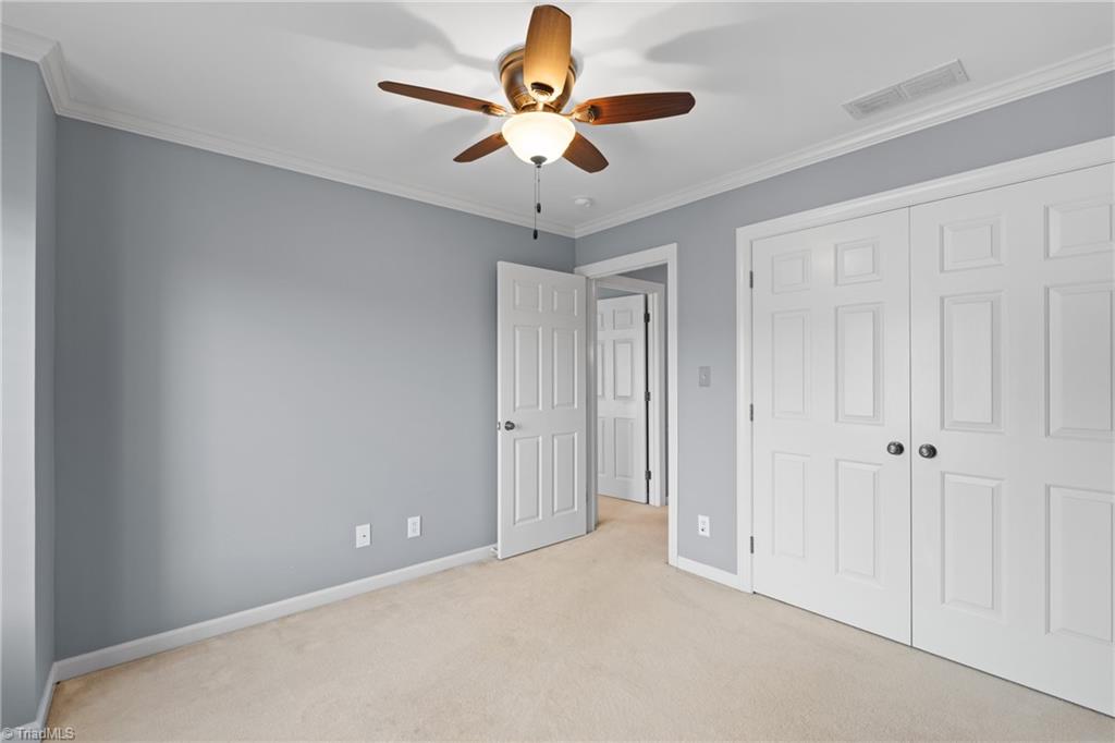 565 Sherwood Hills Drive, Winston-Salem