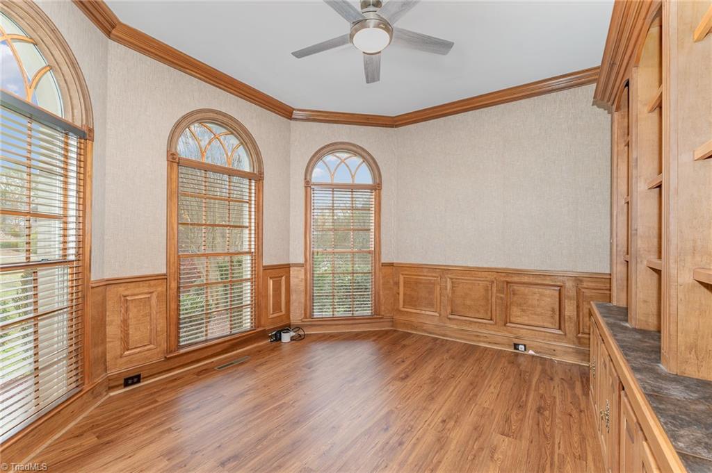 1086 Salem Village Lane