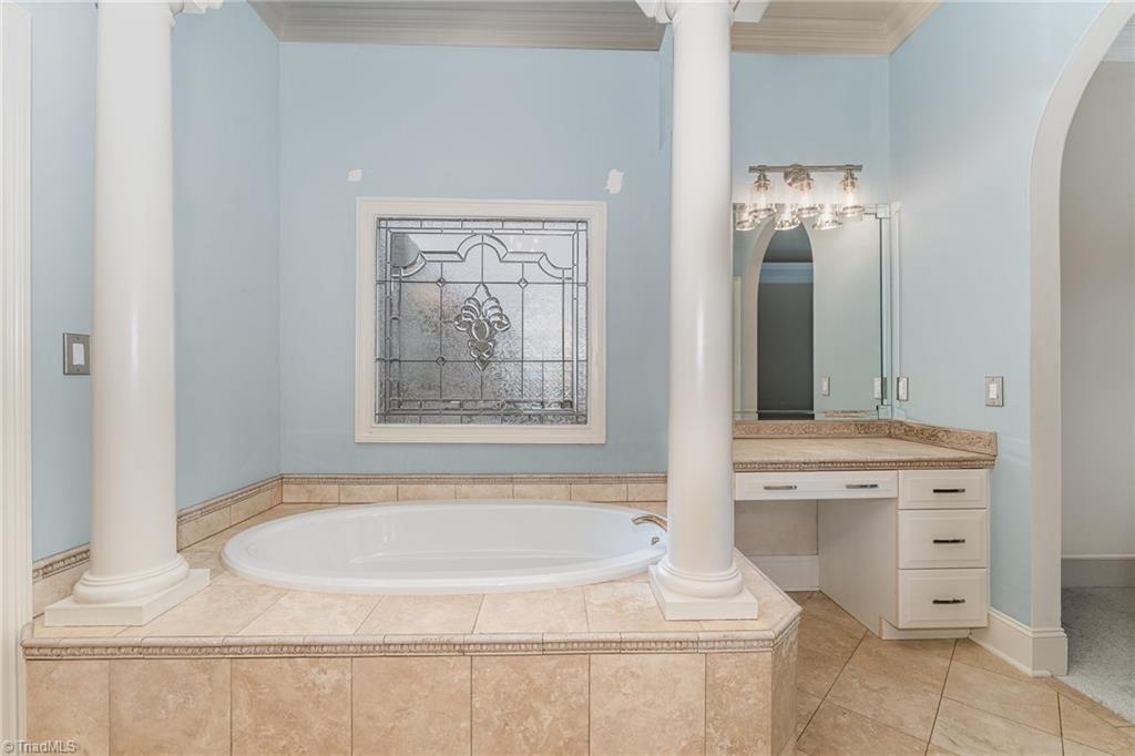 1086 Salem Village Lane