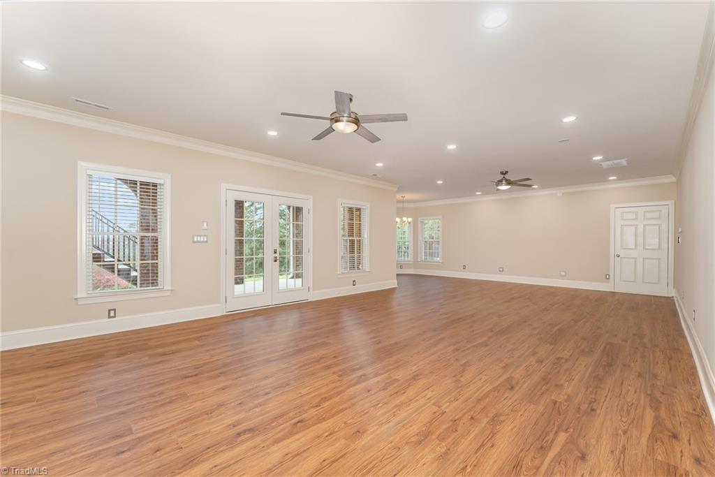 1086 Salem Village Lane