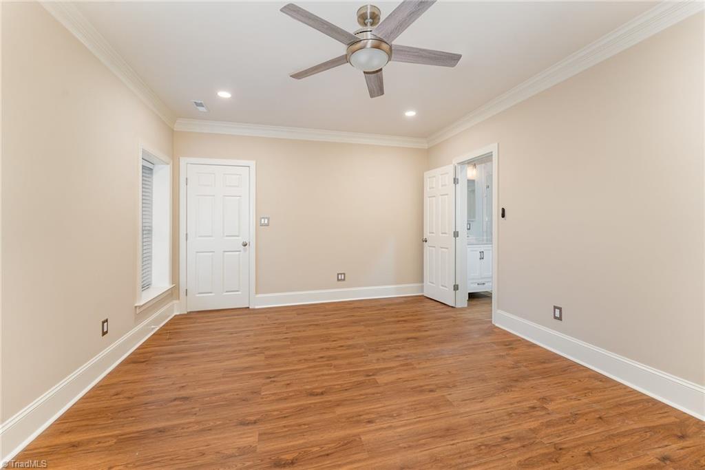 1086 Salem Village Lane