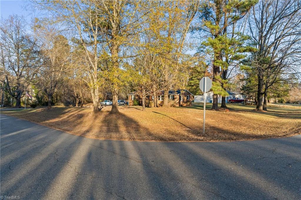 5403 Southmont Drive