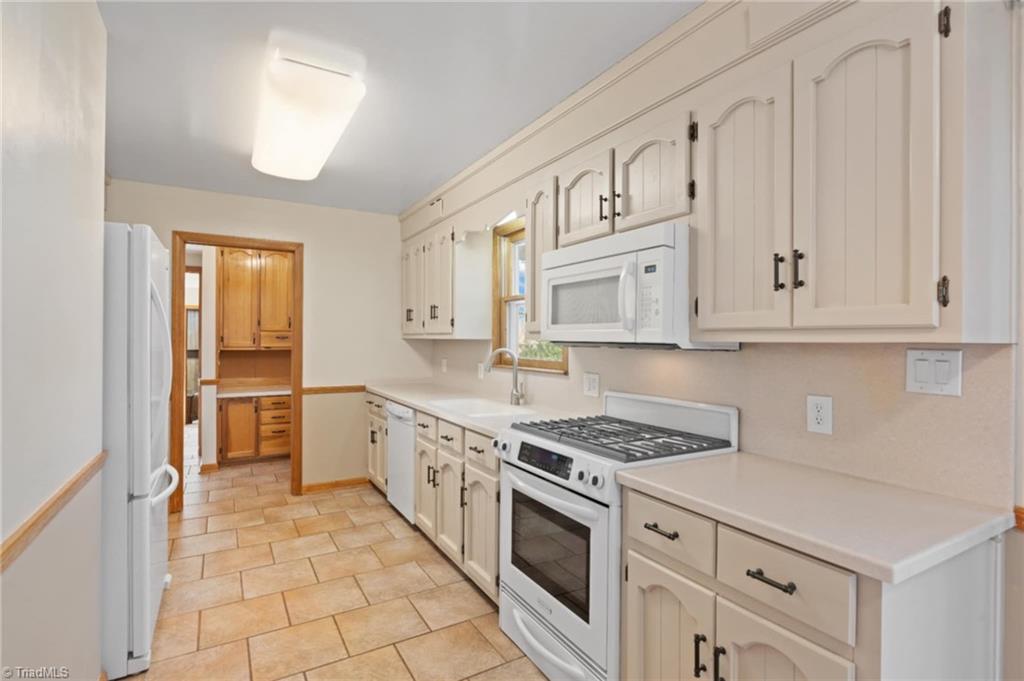 603 Cross Creek Drive