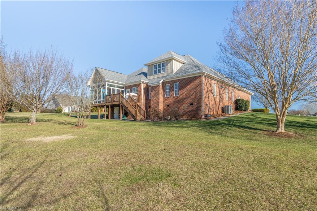 139 W Eden Course Drive