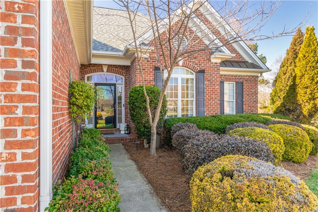 139 W Eden Course Drive