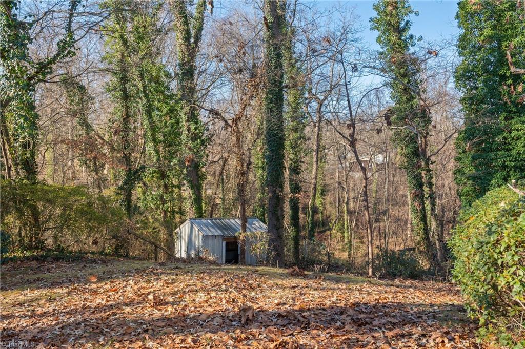 830 Sunset Drive, Winston-Salem
