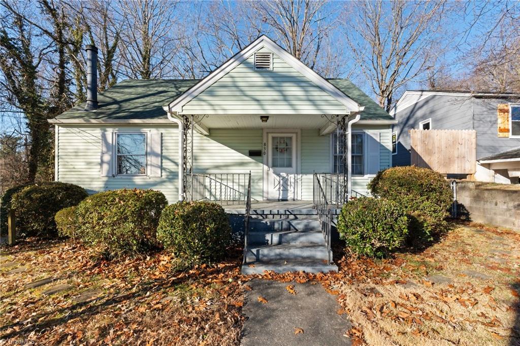 830 Sunset Drive, Winston-Salem