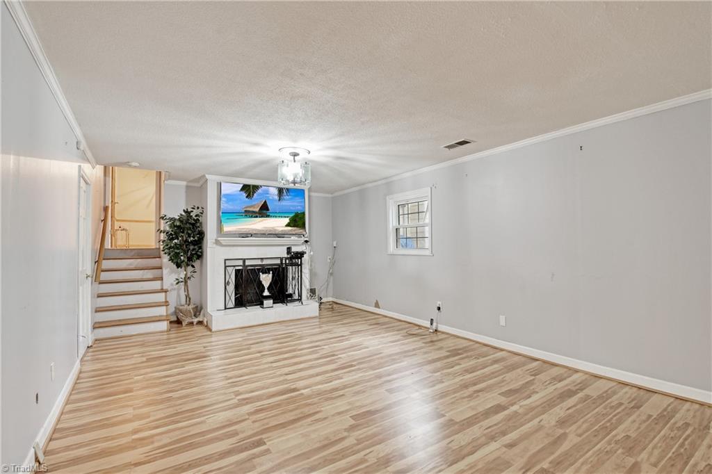 241 Flintshire Road, Winston-Salem