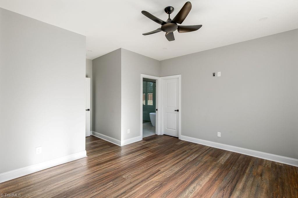 112 Emerald Court