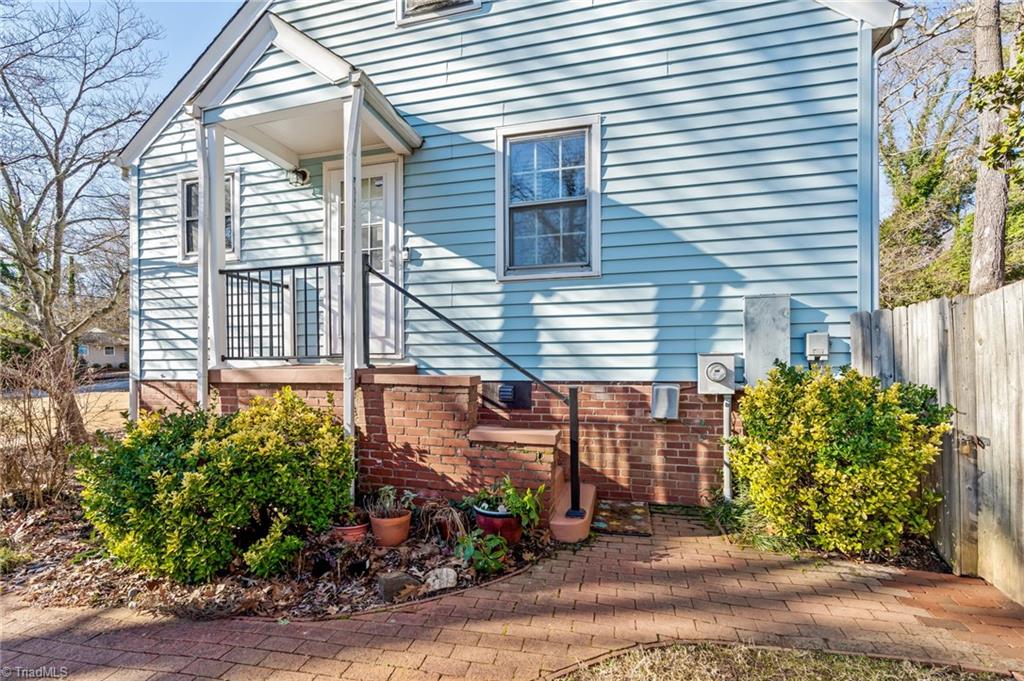 531 Farriss Avenue