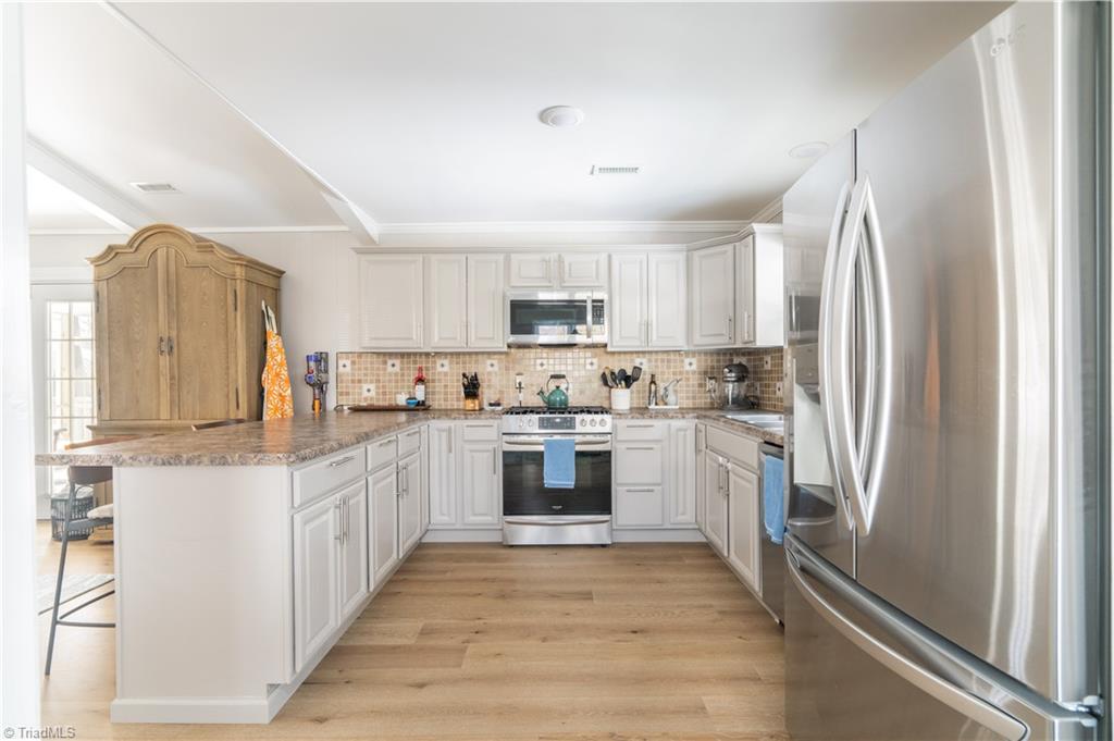 2930 Saint Claire Road, Winston-Salem