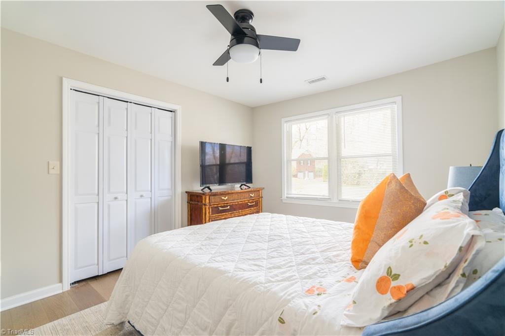 2930 Saint Claire Road, Winston-Salem