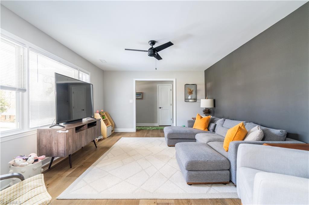 2930 Saint Claire Road, Winston-Salem
