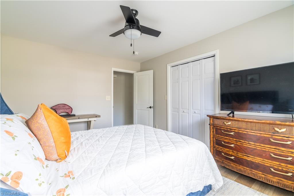 2930 Saint Claire Road, Winston-Salem