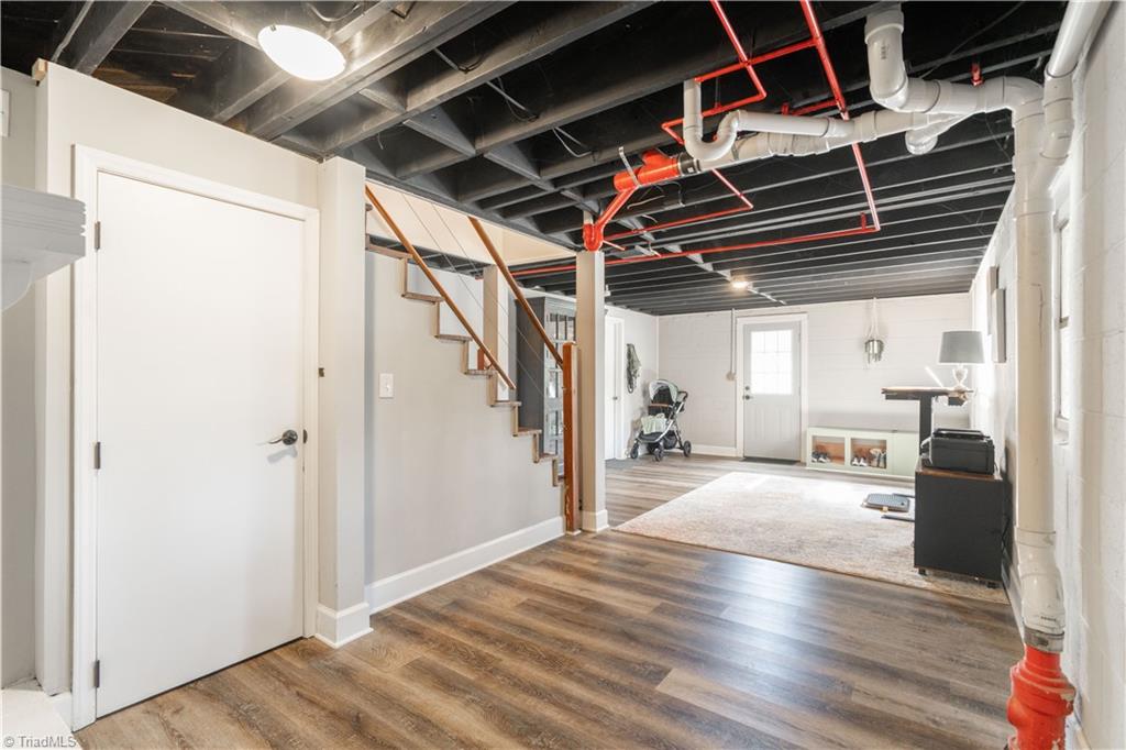 2930 Saint Claire Road, Winston-Salem