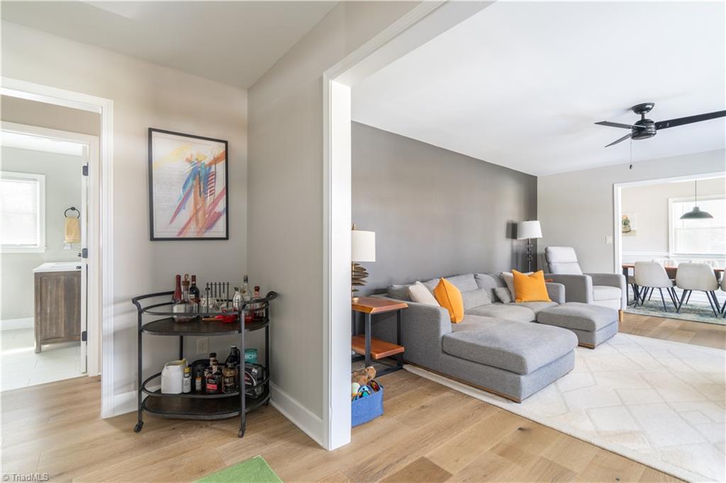 2930 Saint Claire Road, Winston-Salem