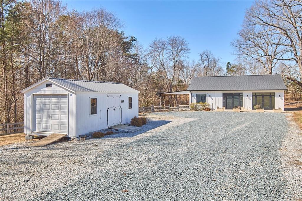 593 Hartman Road, Winston-Salem