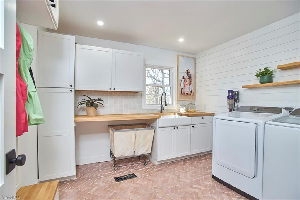 593 Hartman Road, Winston-Salem