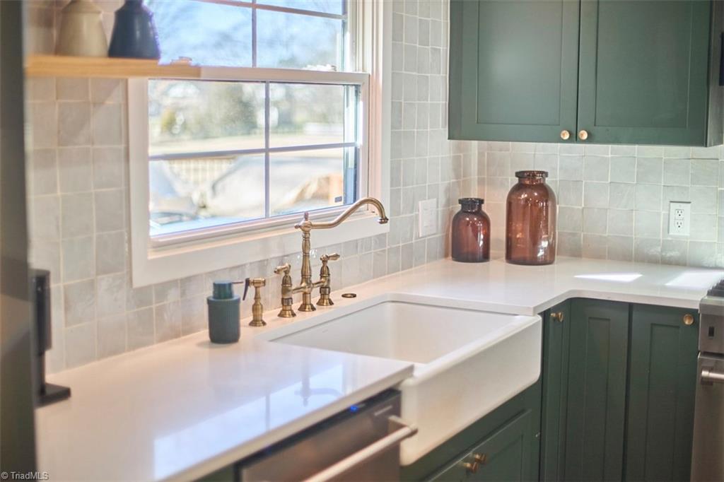 593 Hartman Road, Winston-Salem