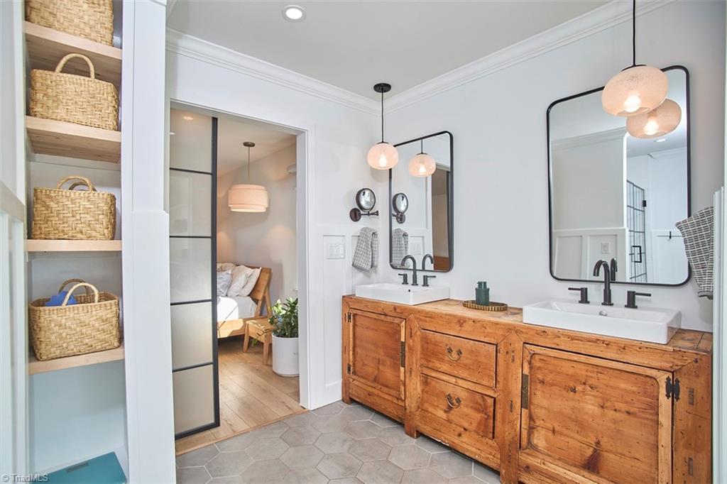 593 Hartman Road, Winston-Salem