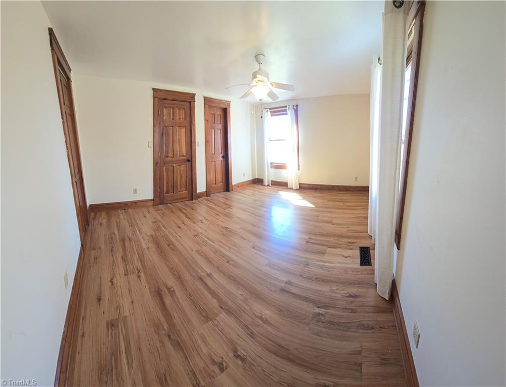 1077 Flat Shoals Road