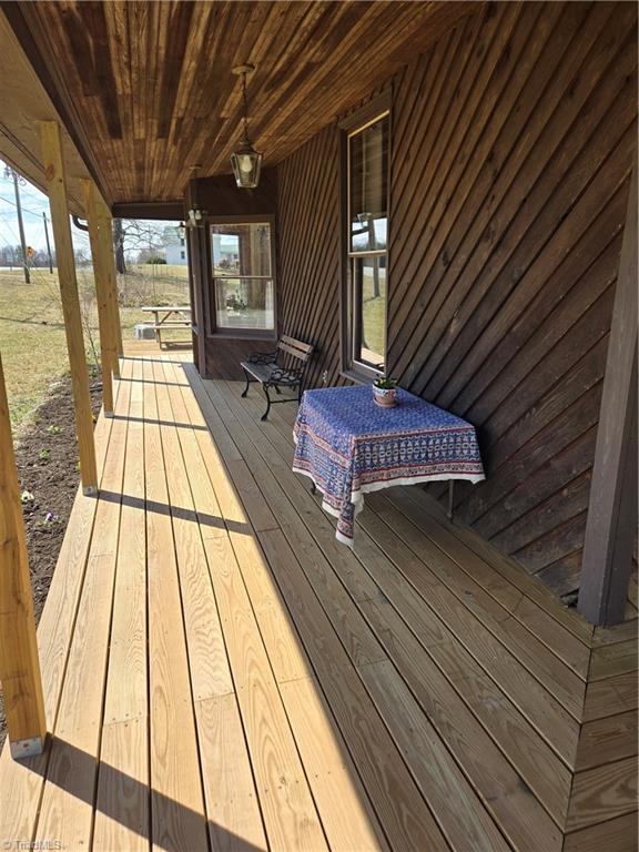 1077 Flat Shoals Road