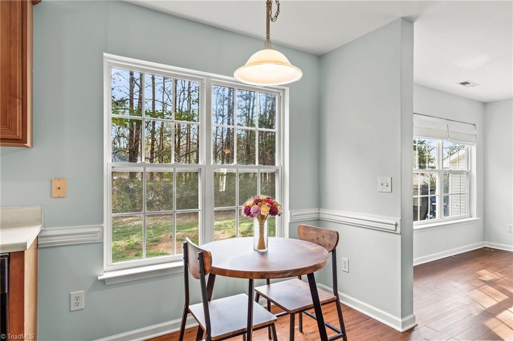 713 Hawthorn Ridge Drive