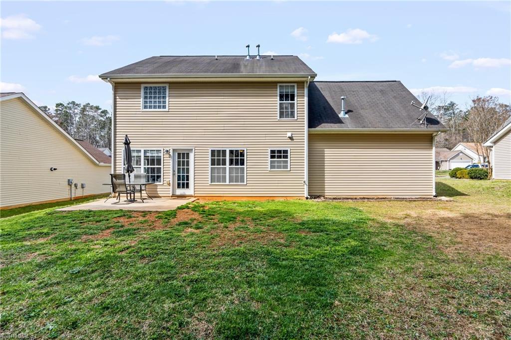 713 Hawthorn Ridge Drive