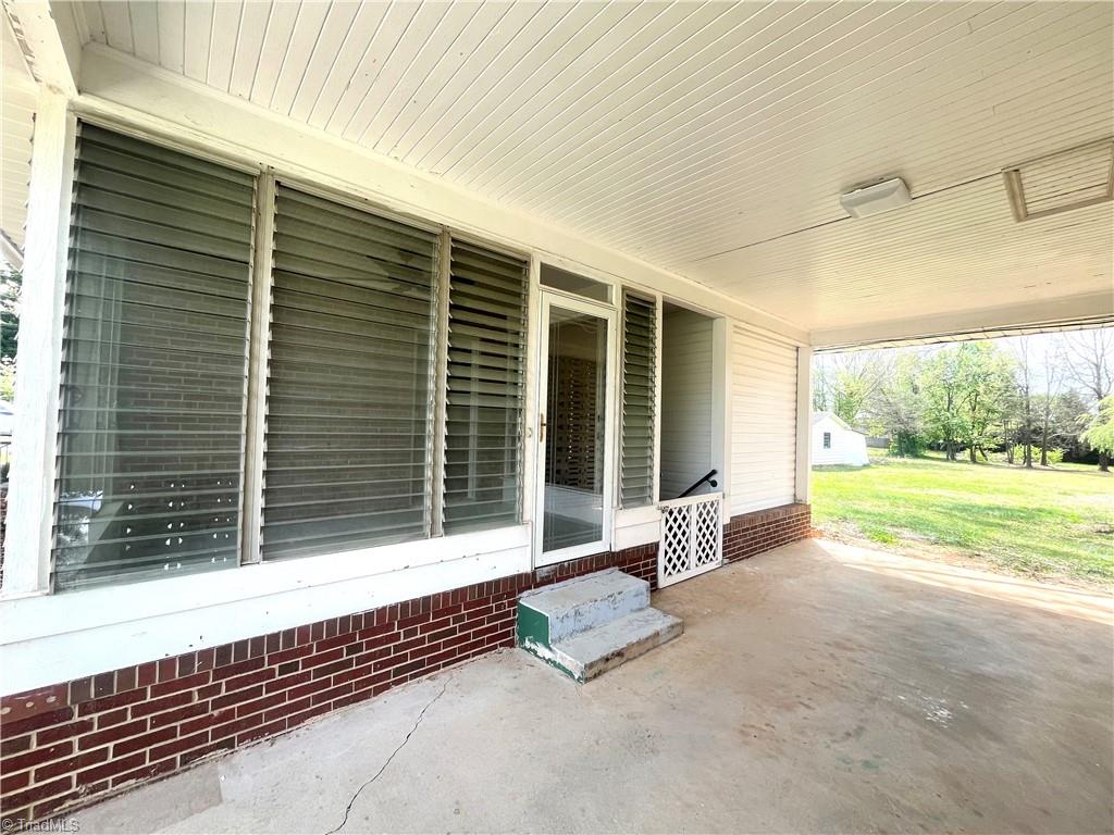 4200 Glenn Hi Road, Winston-Salem