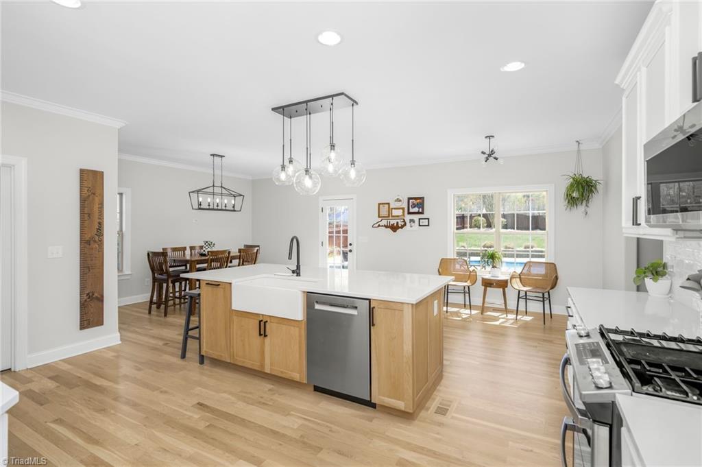 5067 Peppertree Road