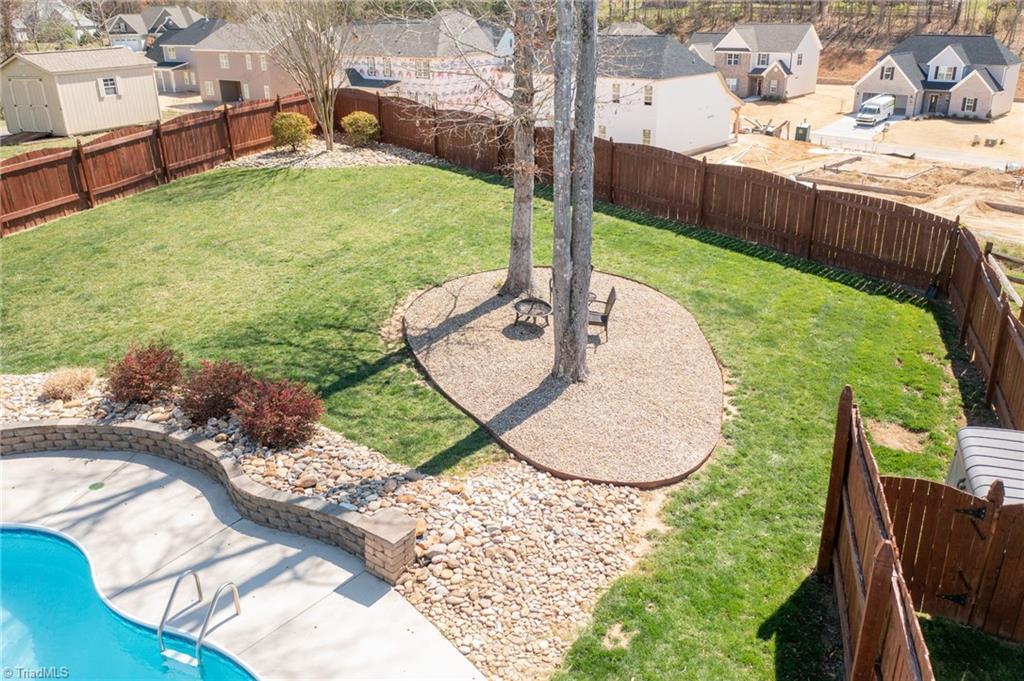 5067 Peppertree Road