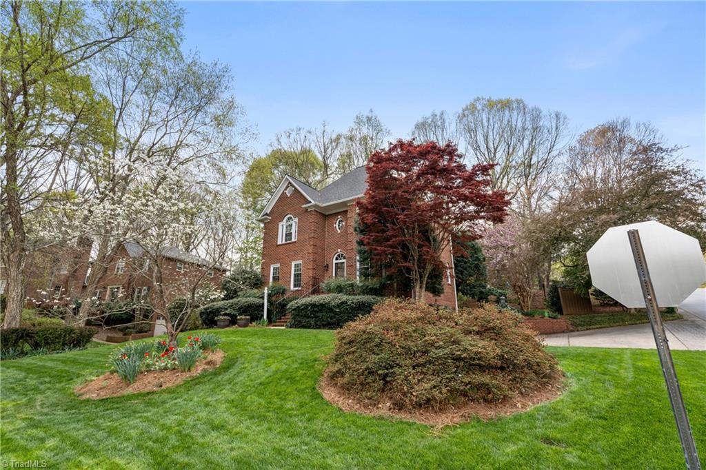 900 Ridge Gate Drive