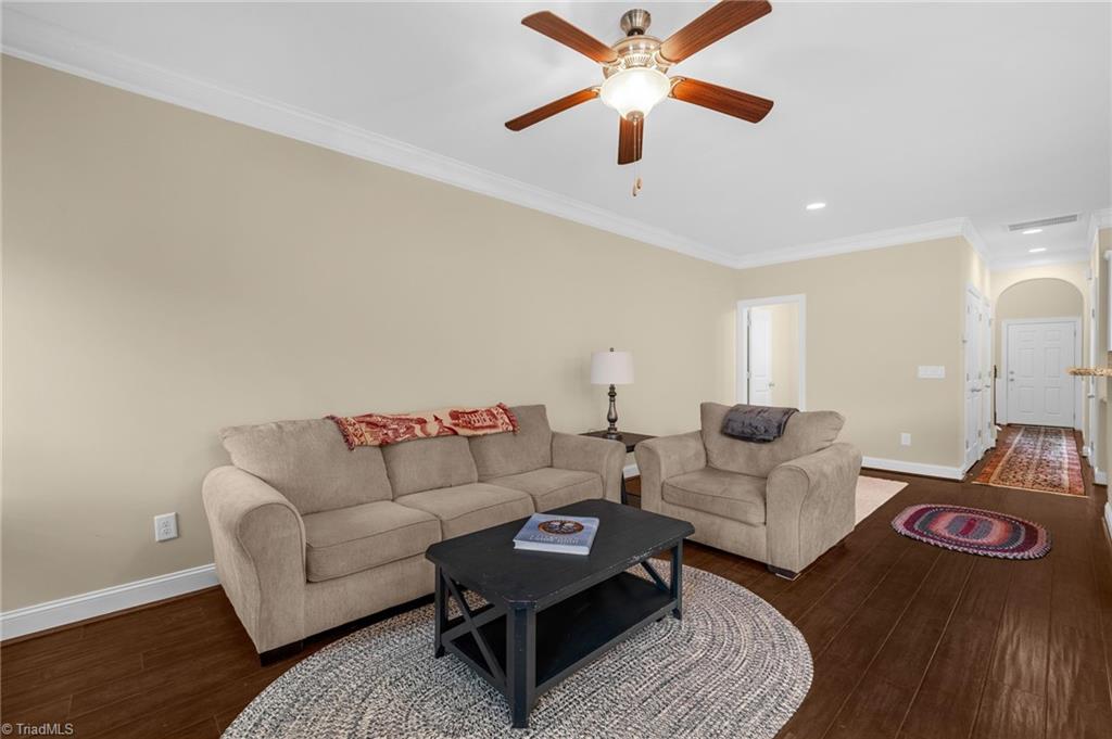 667 Stags Leap Court