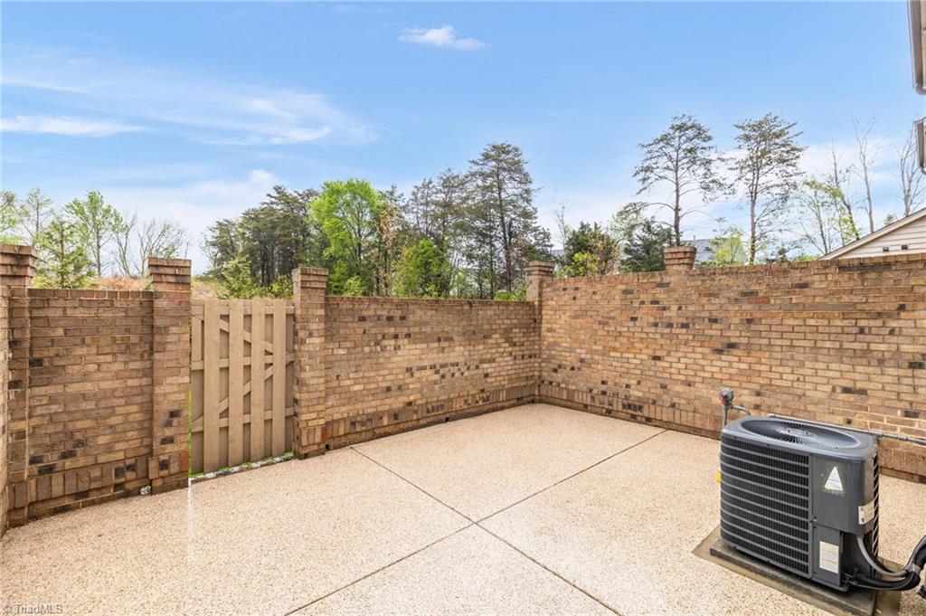 667 Stags Leap Court
