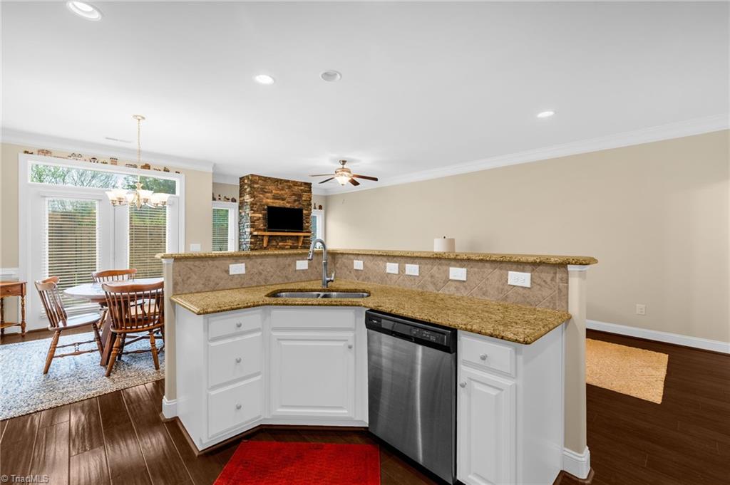 667 Stags Leap Court