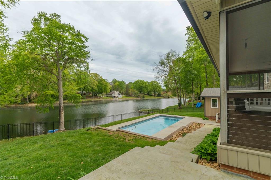 4424 Woodlark Court