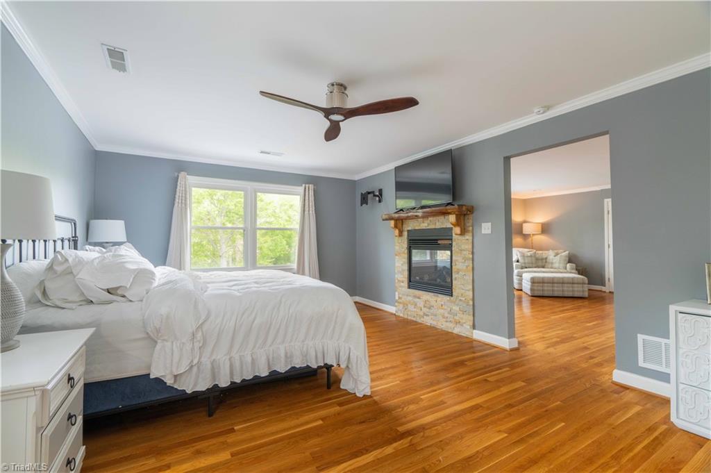 4424 Woodlark Court