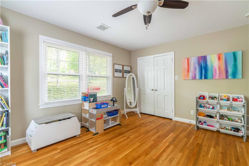 4424 Woodlark Court