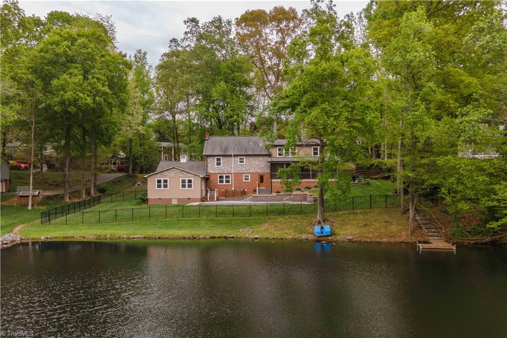 4424 Woodlark Court