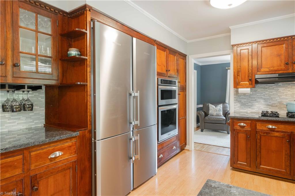 4424 Woodlark Court