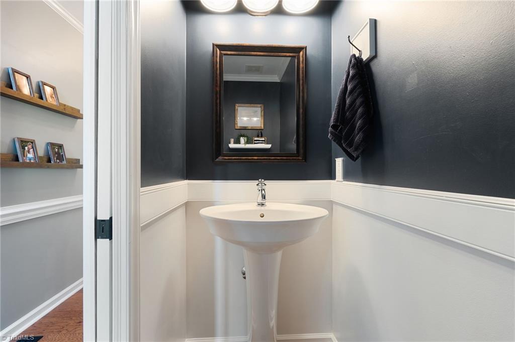 2061 Heidelbury Drive, Winston-Salem