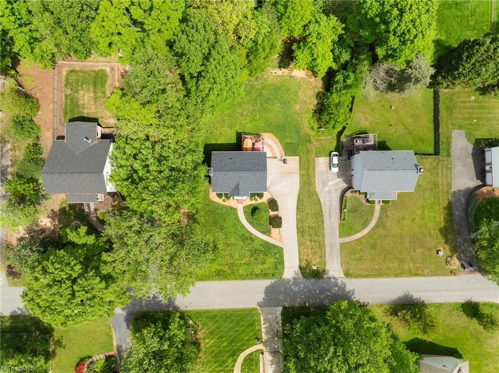 2061 Heidelbury Drive, Winston-Salem