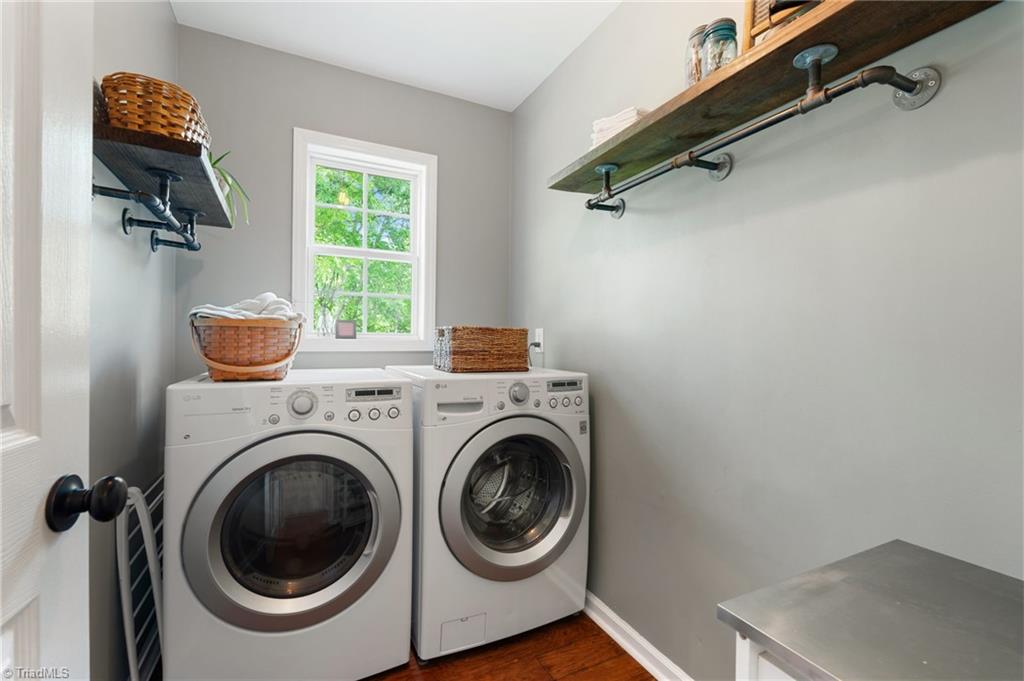 2061 Heidelbury Drive, Winston-Salem