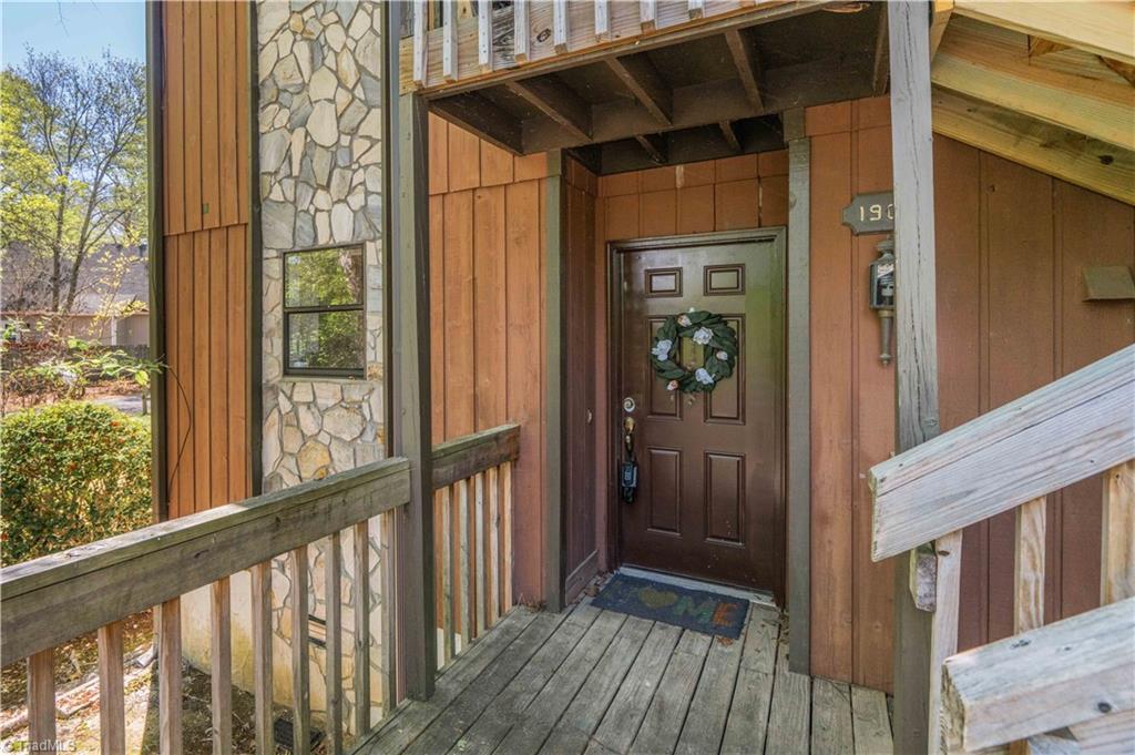 1901 Aspen Way, Winston-Salem