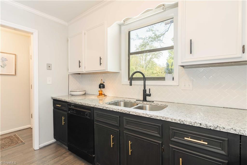 1901 Aspen Way, Winston-Salem