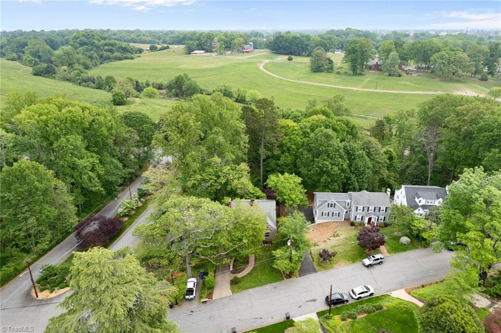 1883 Meadowbrook Drive, Winston-Salem