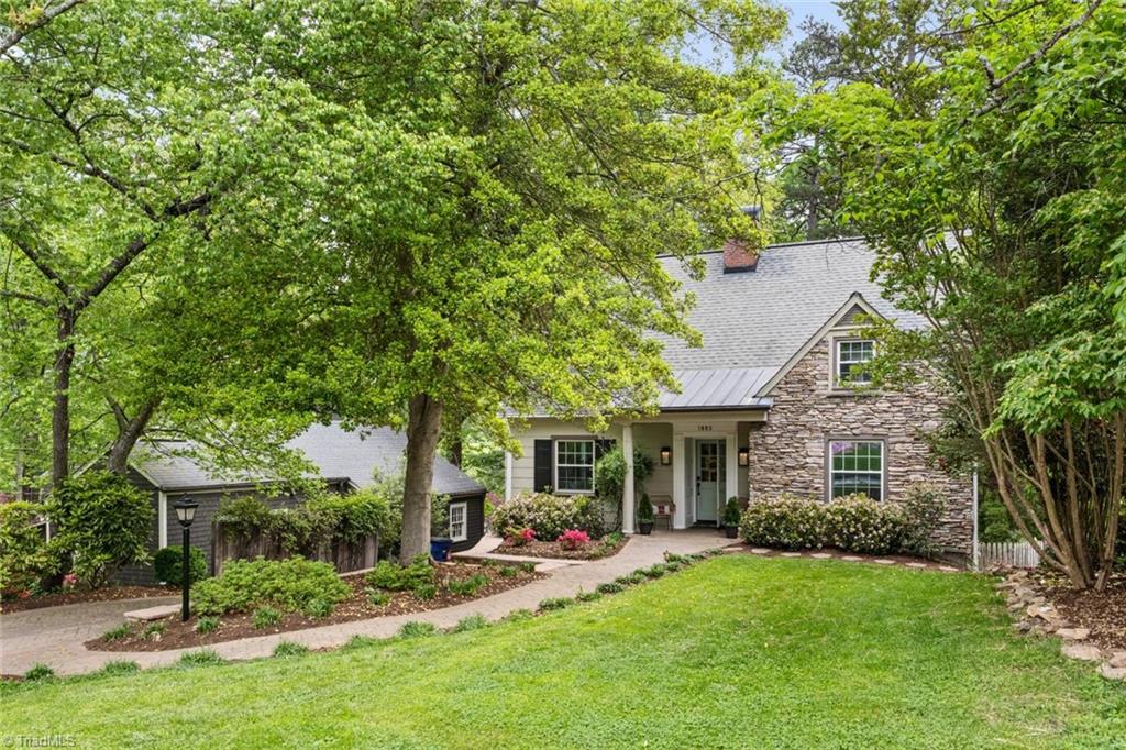 1883 Meadowbrook Drive, Winston-Salem